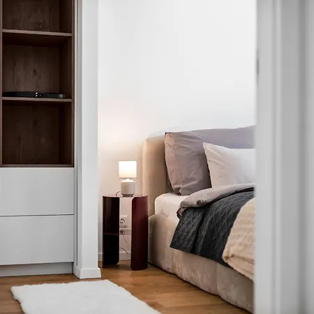 Danube&castle-side New Residence,old Town, Free Parking 公寓 *